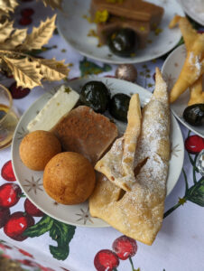 The Colombian Christmas Guide